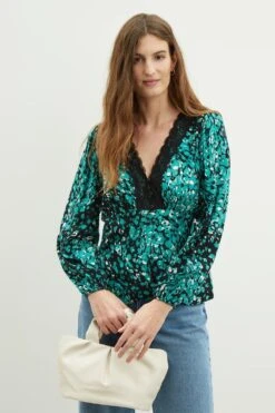 Dorothy Perkins Green Leopard Lace Trim Top -Dorothy Perkins Shop bqq01826 green xl 1
