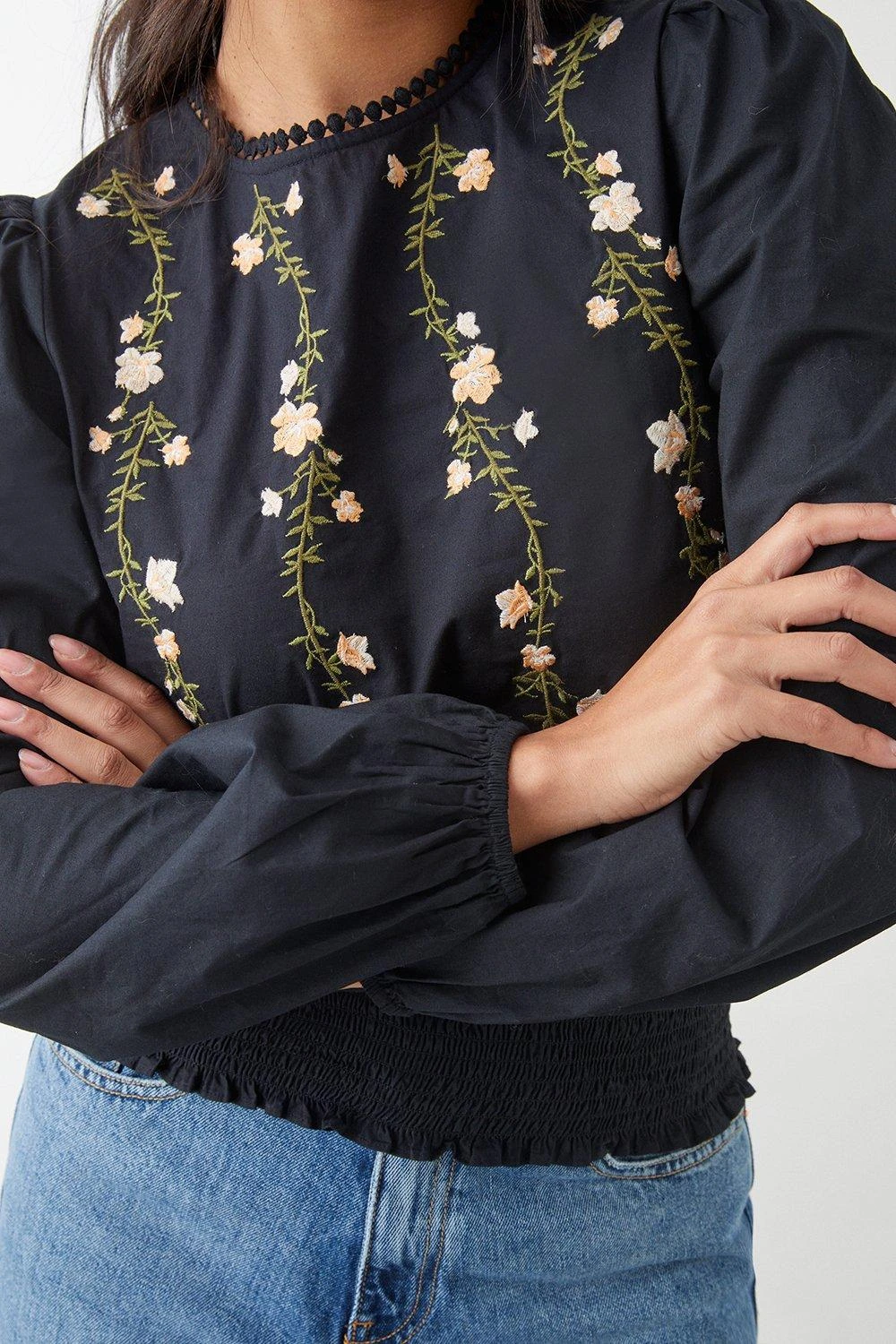 Dorothy Perkins Embroidered Shirred Hem Blouse 6 Dorothy Perkins Embroidered Shirred Hem Blouse - Image 4