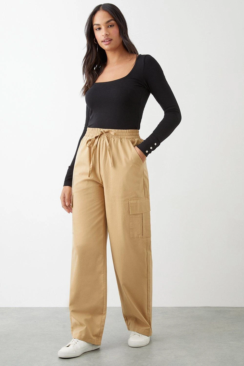 Dorothy Perkins Drawstring Cargo Trouser 4 Dorothy Perkins Drawstring Cargo Trouser - Image 2