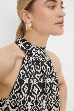Dorothy Perkins Mono Ikat Halter Top