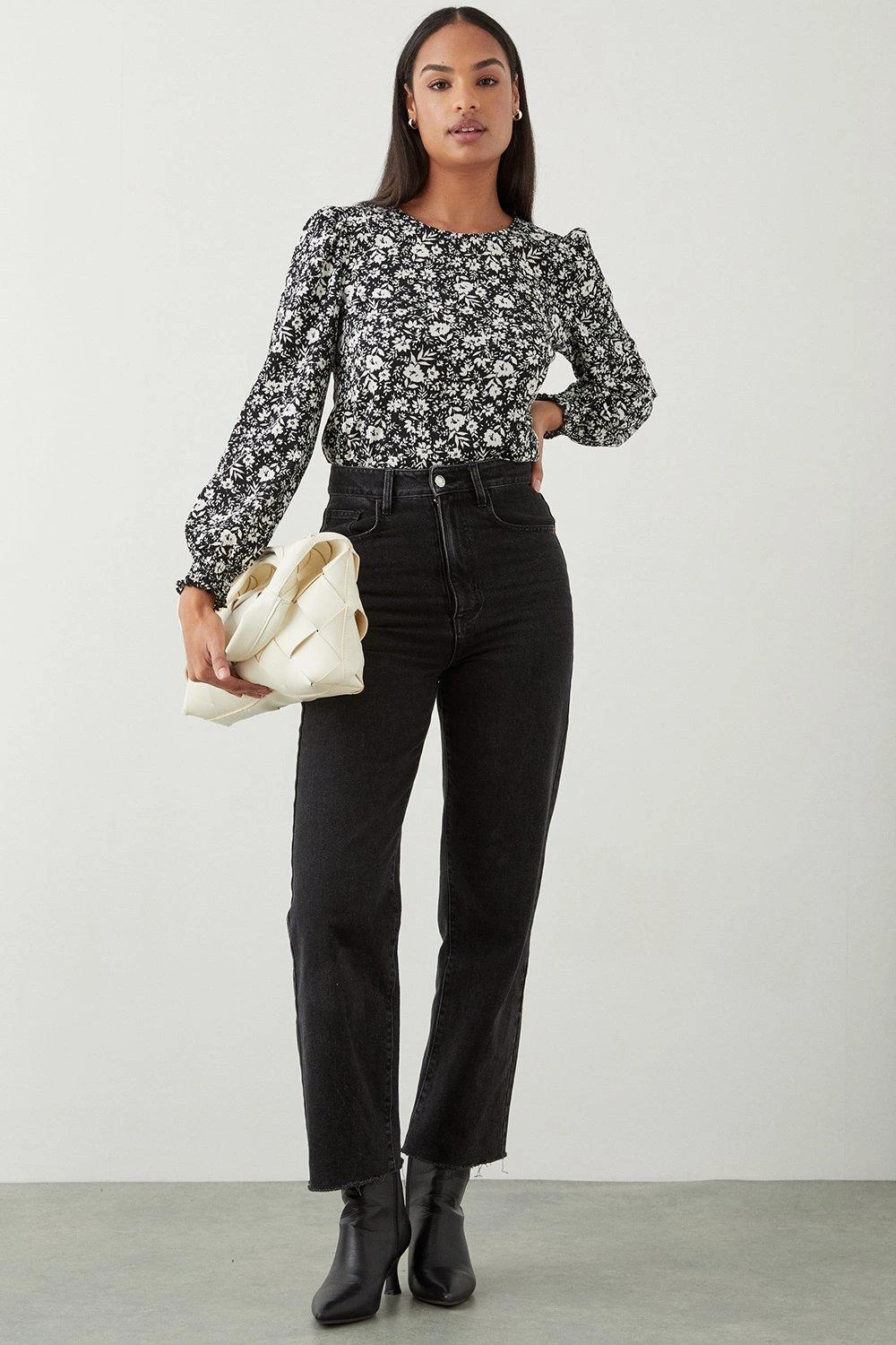 Dorothy Perkins Petite Mono Ditsy Shirred Cuff Long Sleeve Top 4 Dorothy Perkins Petite Mono Ditsy Shirred Cuff Long Sleeve Top - Image 2