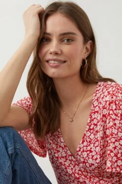 Dorothy Perkins Angel Sleeve Wrap Top 9 Dorothy Perkins Angel Sleeve Wrap Top -Dorothy Perkins Shop bqq10314 red xl 3