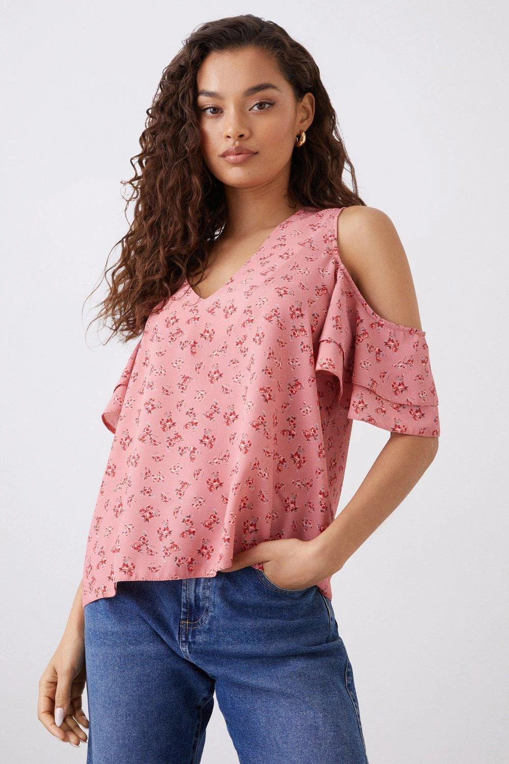 Dorothy Perkins Petite Pink Ditsy Cold Shoulder V Neck Blouse 3 Dorothy Perkins Petite Pink Ditsy Cold Shoulder V Neck Blouse