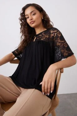 Dorothy Perkins Petite Lace Keyhole Short Sleeve Top