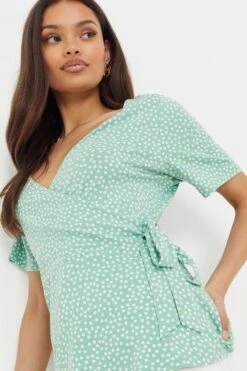 Dorothy Perkins Petite Wrap Detail Short Sleeve Printed Top -Dorothy Perkins Shop bqq10957 green xl 1