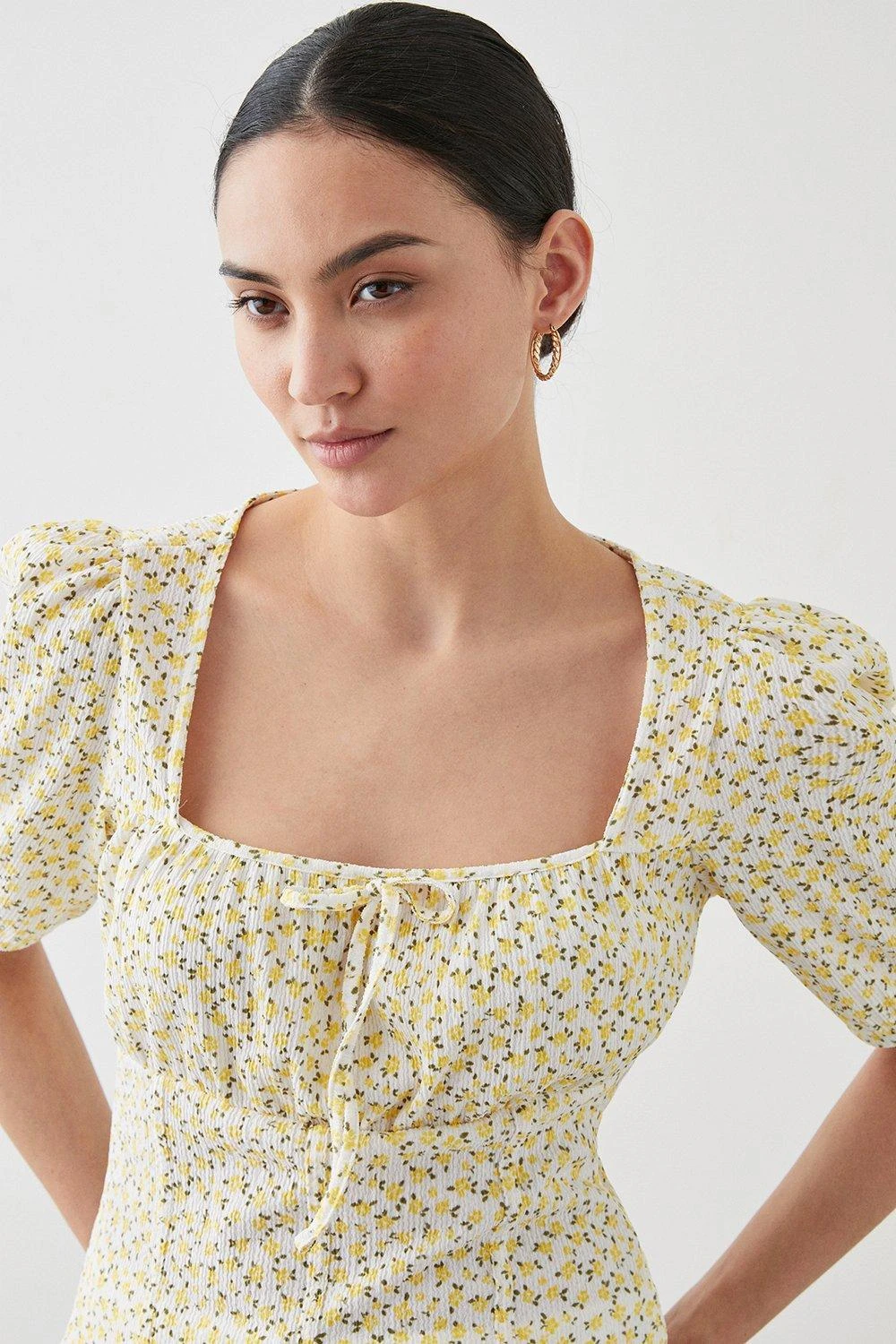 Dorothy Perkins Petite Puff Sleeve Square Neck Printed Top 4 Dorothy Perkins Petite Puff Sleeve Square Neck Printed Top - Image 2