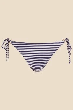 Accessorize Ring Detail Stripe Triangle Bikini Top 9 Accessorize Ring Detail Stripe Triangle Bikini Top -Dorothy Perkins Shop m5045463211124 blue xl 3